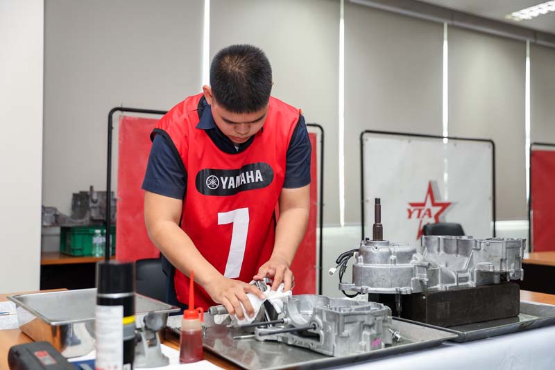 thai-yamaha-motor-motorcycle-mechanic-skill-competition-royal-trophy (20)
