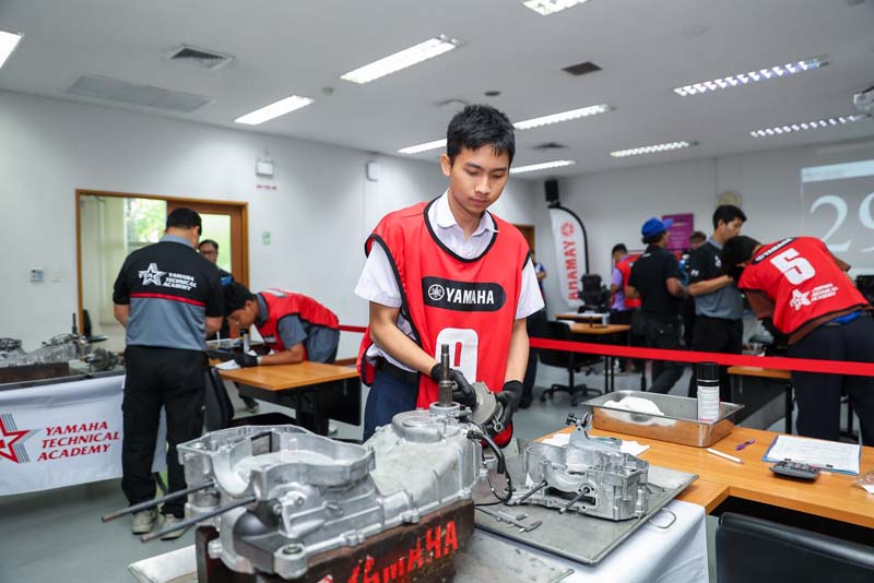 thai-yamaha-motor-motorcycle-mechanic-skill-competition-royal-trophy (21)
