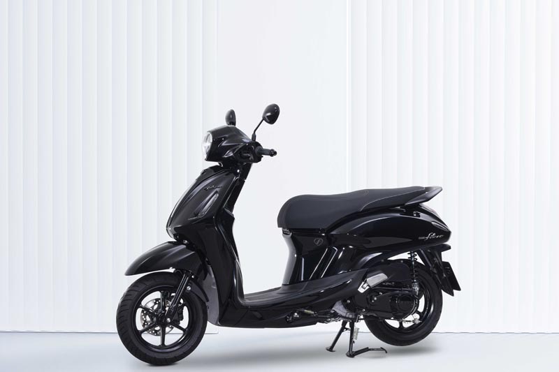 YAMAHA GRAND FILANO HYBRID 2026 (22)