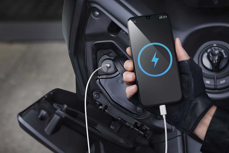 Yamaha-XMAX-Tech-Max-Thailand (9)