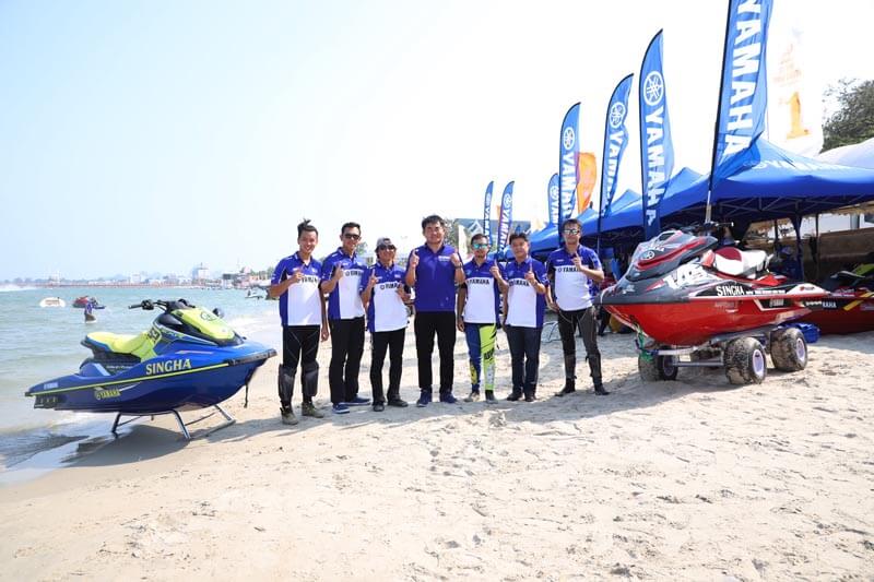 Yamaha WaveRunner Thailand Team (1)