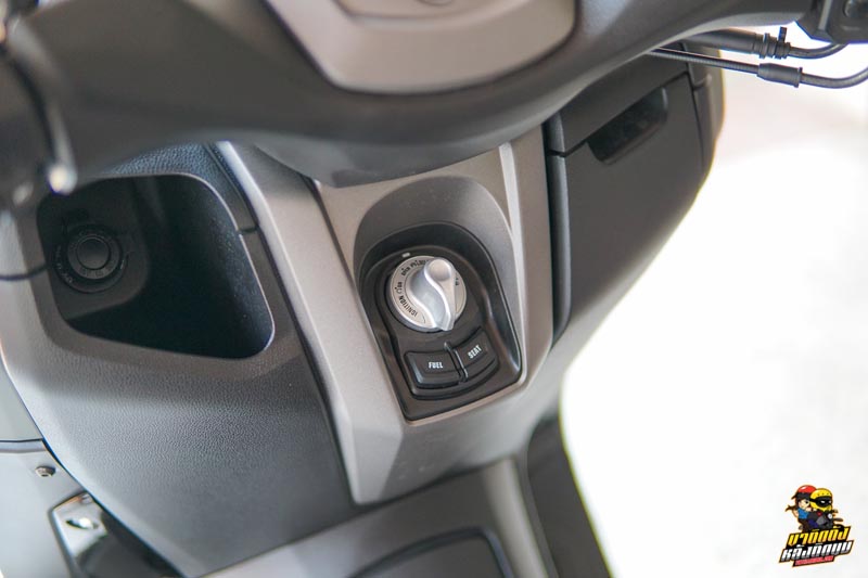 yamaha_all_new_nmax_vrthairider_006