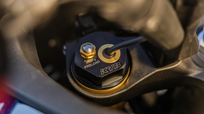 tracer-9-gt-y-amt-2026