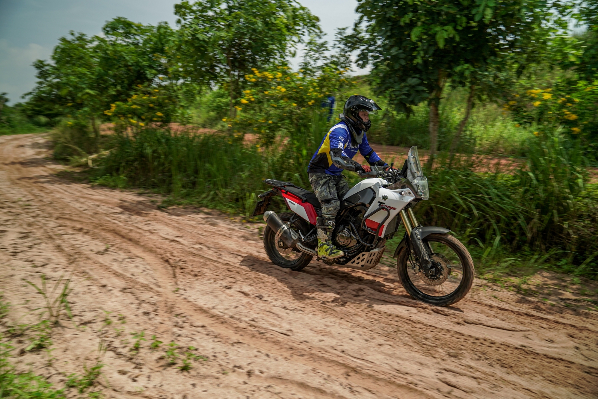 LINE_ALBUM_Adventure skill training 3_๒๒๐๗๐๕_59