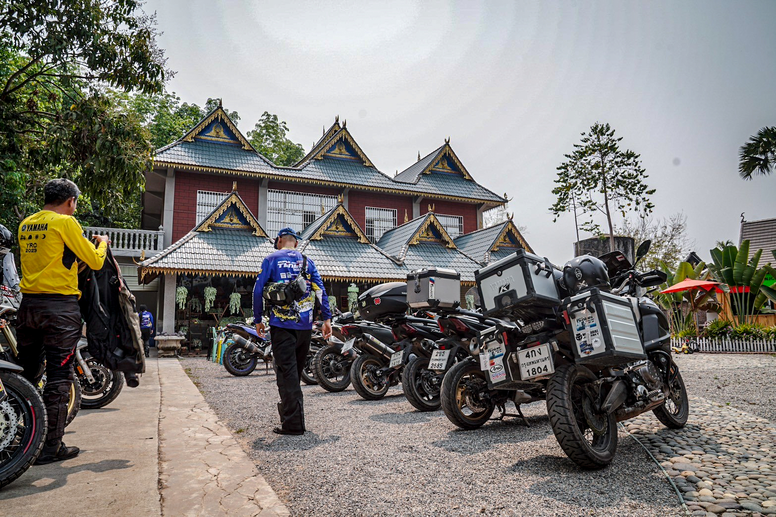 LINE_ALBUM_16367_240316_26