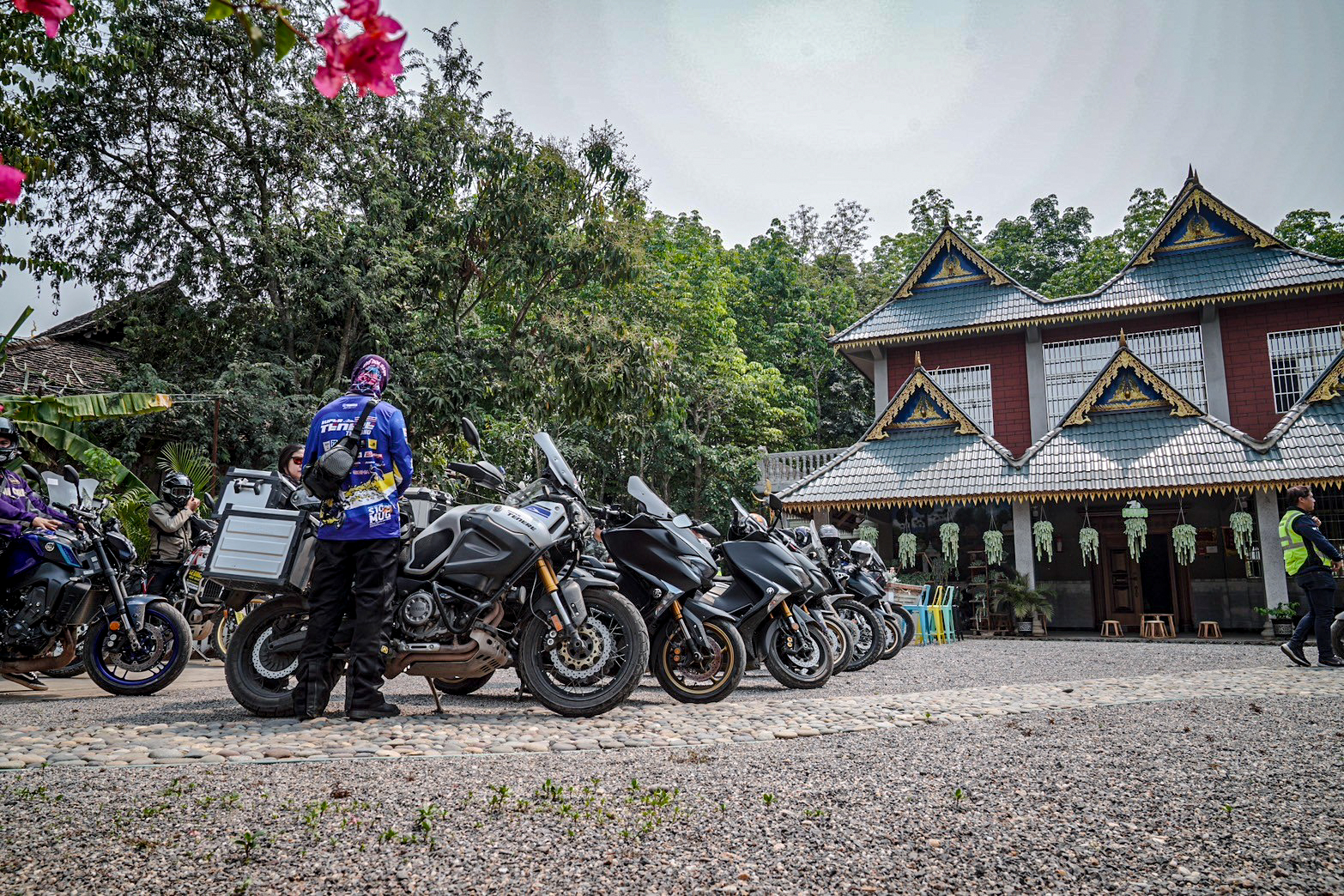 LINE_ALBUM_16367_240316_27