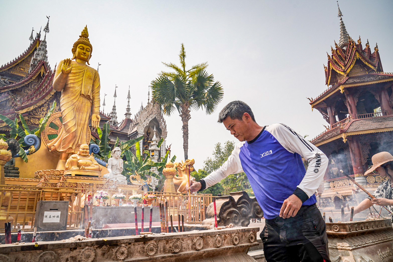 LINE_ALBUM_17367_240317_3