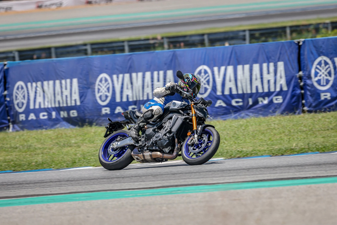 LINE_ALBUM_HL-Group-E_240712_1 LINE_ALBUM_HL-Group-E_240712_1